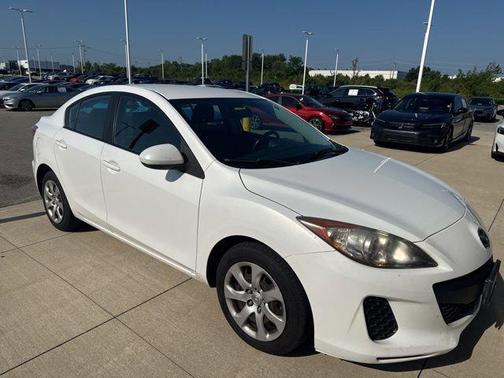2013 Mazda Mazda3 i SV