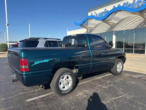 1998 Dodge Ram 1500 Base