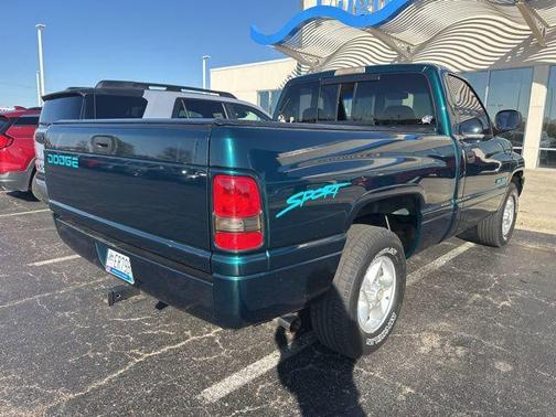 1998 Dodge Ram 1500 Base