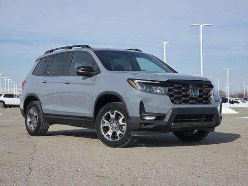 2023 Honda Passport AWD TrailSport