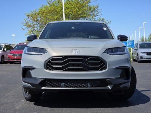 Urban Gray Pearl 2027 Honda HR-V Sport