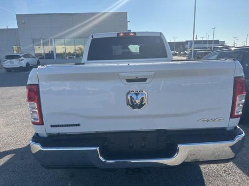 2021 RAM 2500 Big Horn Crew Cab 4x4 6'4' Box