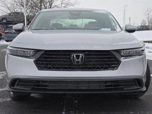 2025 Honda Accord LX 1.5T