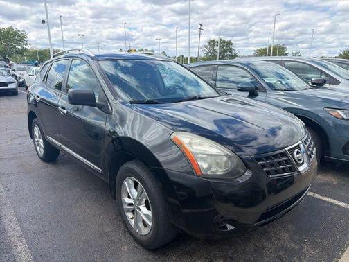 Super Black 2015 Nissan Rogue Select S