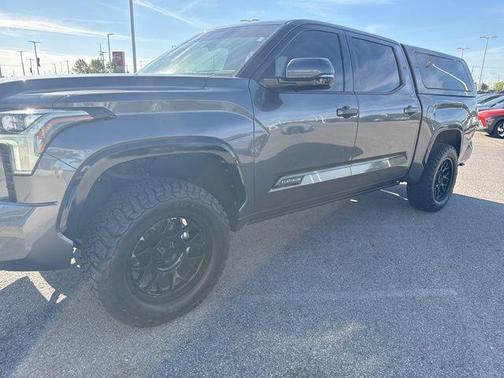2023 Toyota Tundra Platinum