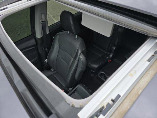 2022 Honda Pilot Touring 8-Passenger