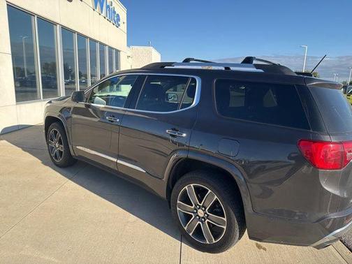 2018 GMC Acadia Denali