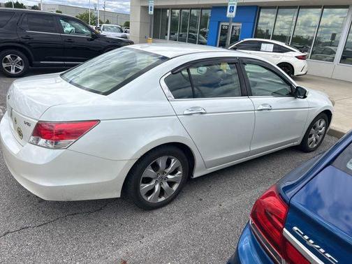 White Diamond Pearl 2008 Honda Accord EX-L