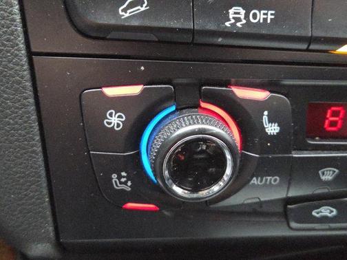 2012 Audi Q5 2.0T Premium Plus