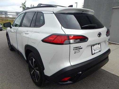 2025 Toyota Corolla Hybrid SE