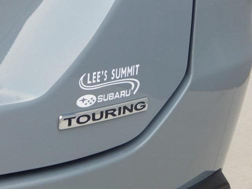 2023 Honda Pilot Touring 8-Passenger