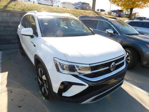 2024 Volkswagen Taos 1.5T SEL