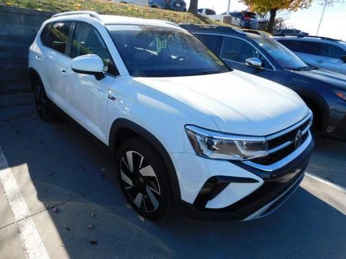 2024 Volkswagen Taos 1.5T SEL