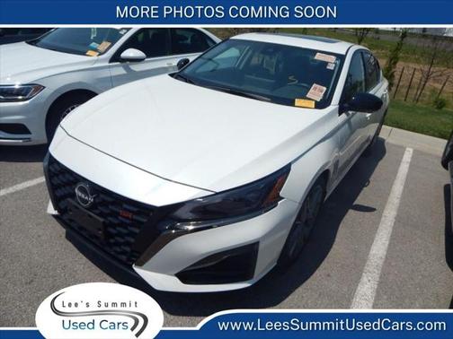 2023 Nissan Altima 2.0 SR
