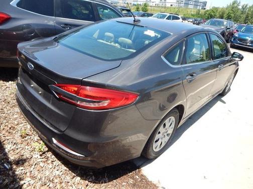 2019 Ford Fusion S