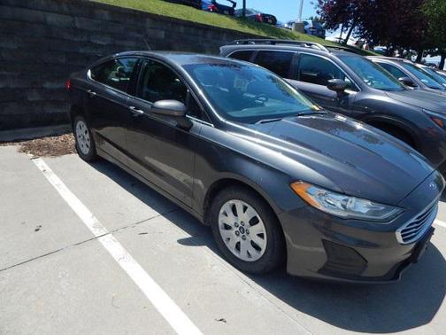 2019 Ford Fusion S