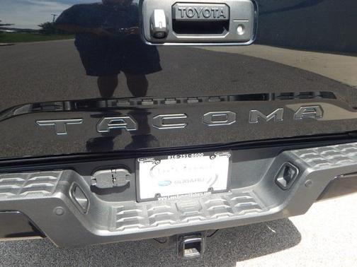 2021 Toyota Tacoma Limited