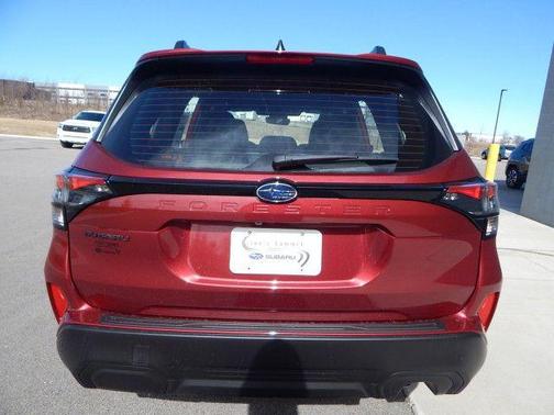 2025 Subaru Forester Base