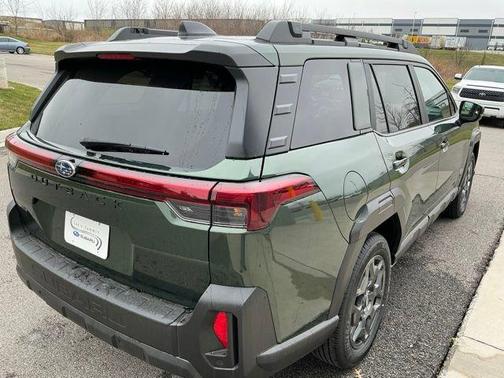 Deep Emerald Green Pearl 2026 Subaru Outback Premium