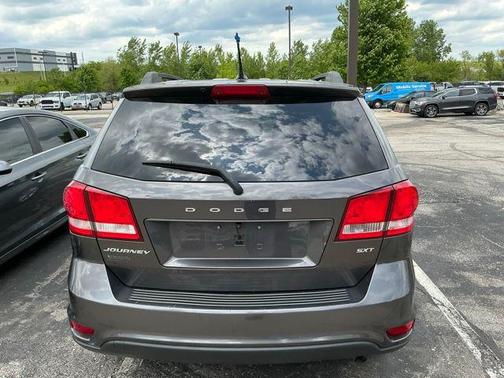Granite Crystal Metallic Clearcoat 2016 Dodge Journey SXT