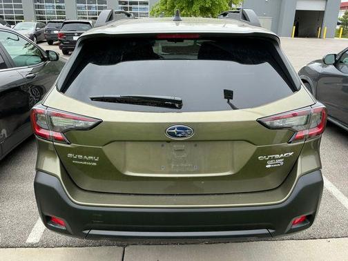 Autumn Green Metallic 2025 Subaru Outback Premium