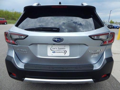 2025 Subaru Outback Touring