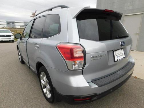 2017 Subaru Forester 2.5i Touring