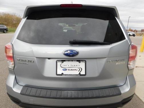 2017 Subaru Forester 2.5i Touring