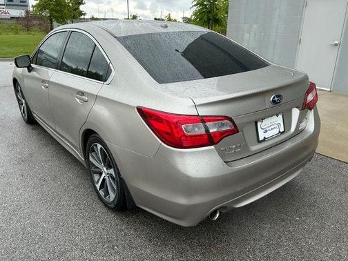Tungsten Metallic 2015 Subaru Legacy Limited
