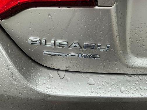 Tungsten Metallic 2015 Subaru Legacy Limited