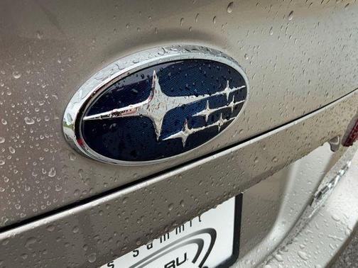 Tungsten Metallic 2015 Subaru Legacy Limited