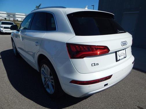 2020 Audi Q5 45 Premium Plus