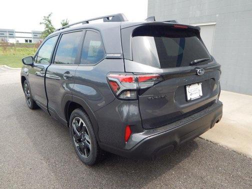 2025 Subaru Forester Hybrid Premium