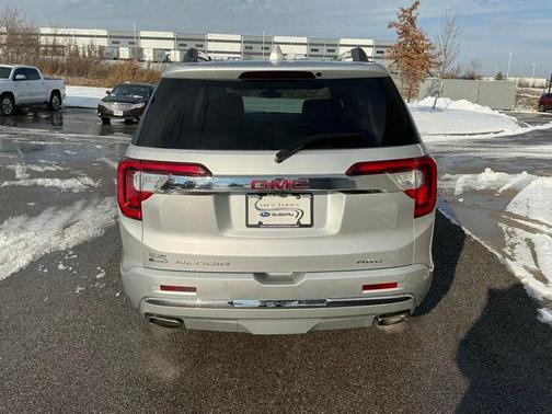2020 GMC Acadia Denali