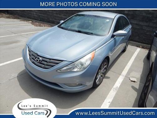 2011 Hyundai SONATA SE