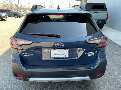 Cosmic Blue Pearl 2023 Subaru Outback Limited
