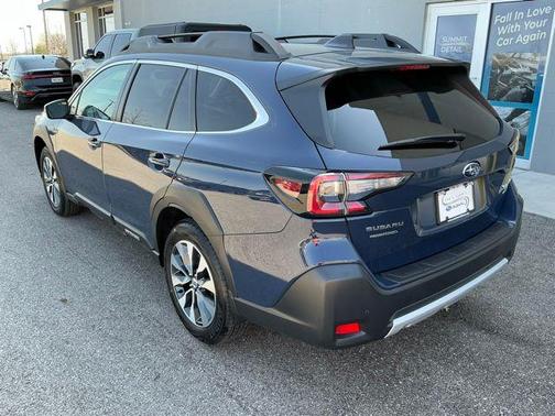 Cosmic Blue Pearl 2023 Subaru Outback Limited