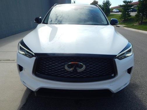 2021 INFINITI QX50 LUXE