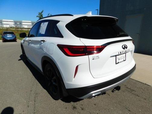 2021 INFINITI QX50 LUXE