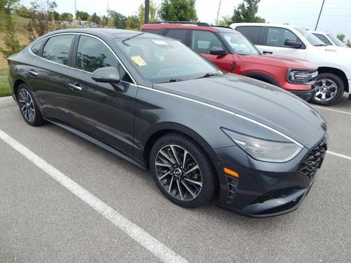 2022 Hyundai SONATA Limited