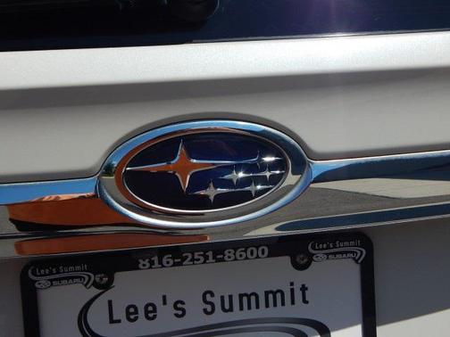 2022 Subaru Ascent Limited 7-Passenger