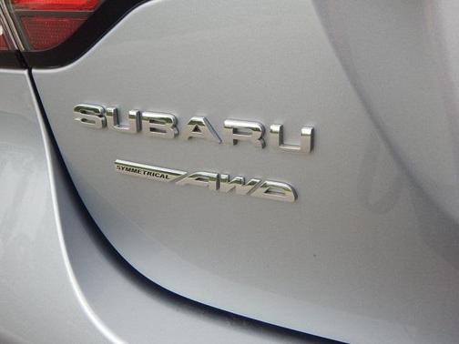 2023 Subaru Legacy Sport