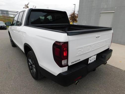 2025 Honda Ridgeline Sport