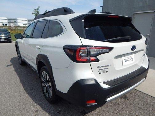 2025 Subaru Outback Limited XT