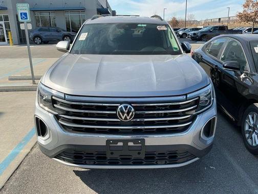 2025 Volkswagen Atlas 2.0T SE w/Technology 4MOTION