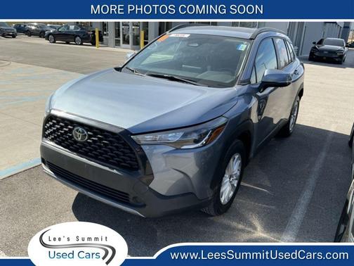 2024 Toyota Corolla Cross LE