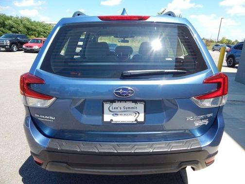 2022 Subaru Forester Base