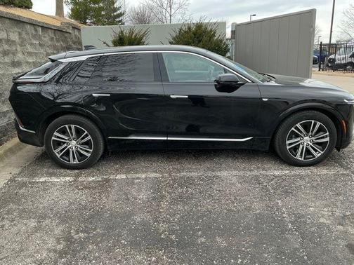 2024 Cadillac LYRIQ Luxury