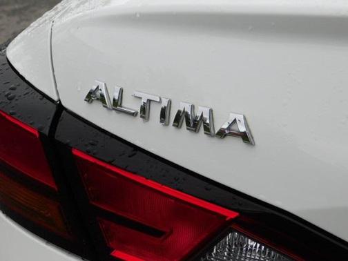 2022 Nissan Altima 2.5 S