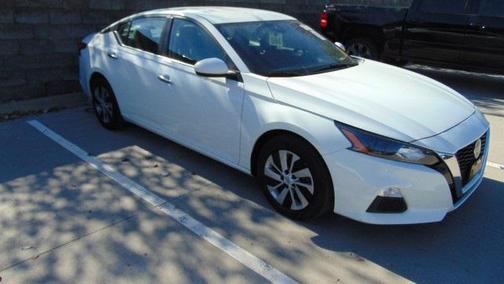 2022 Nissan Altima 2.5 S